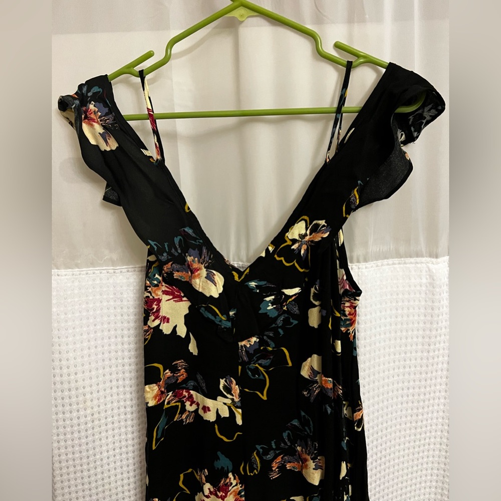Wide leg Jumpsuit- large super cute!